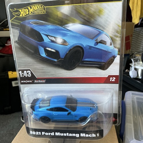 Hot wheels premium - wheels, 1:43