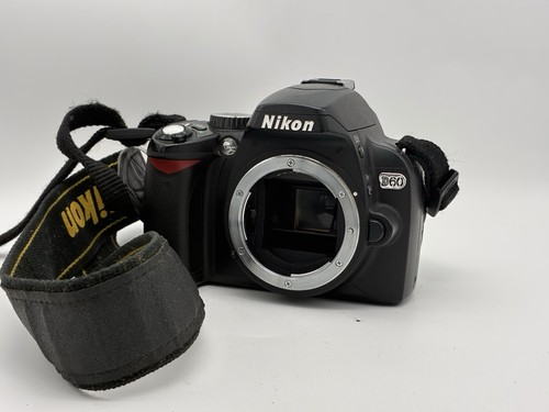 Nikon d60 2mp dslr camera - 10.2mp,