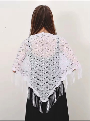 White elegant spanish mantilla - elegant,