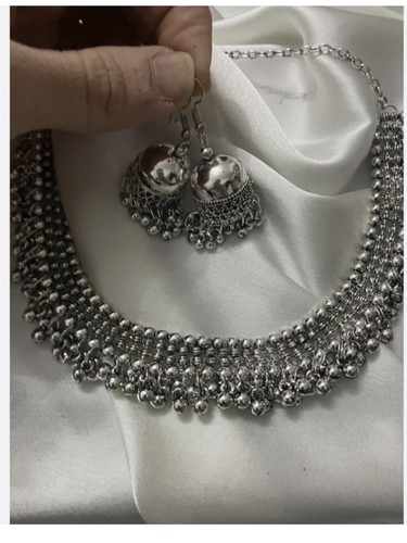 Oxidised choker silver tone - oxidised,