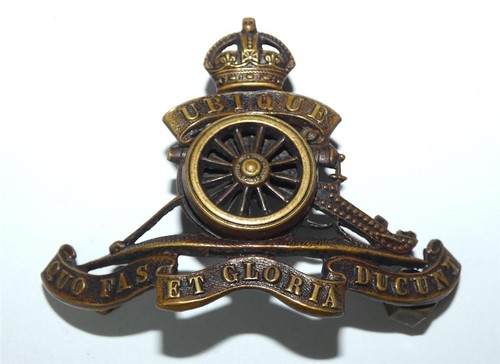 Royal artillery cap badge - royal,