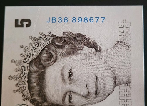 2002 bank england five - bank,