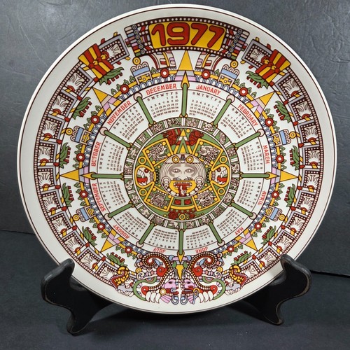 Wedgwood calendar plate - calendar,