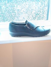hotter shoes size 6. Blue leather nubuck.New without tags