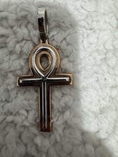 9k Gold Solid Yellow And White