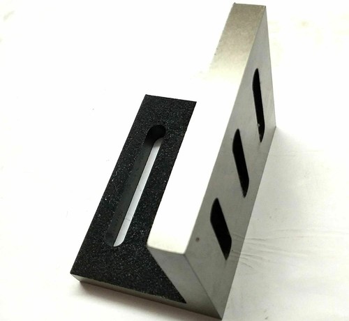 Caste iron slotted angle plate - caste,