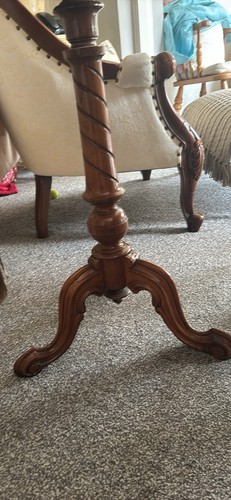 Beautiful side table french - beautiful,