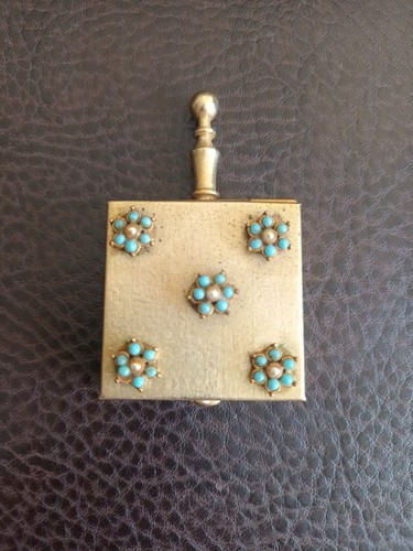 Vintage mid century brass - mid,
