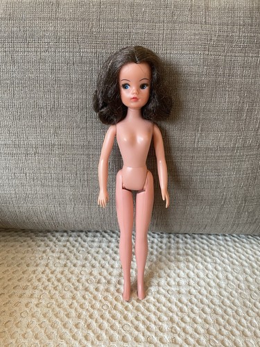 70s 80s sindy doll - sindy, with