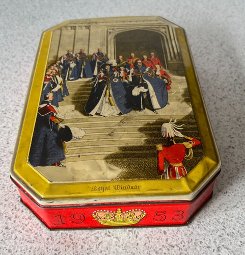 Vintage 1953 queen elizabeth - vintage,