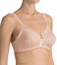 Triumph Doreen + Cotton 01 N