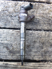 VW CRAFTER FUEL INJECTOR DIESEL 2.0 TD 0445110369 O3L130277J 2012 - 2016