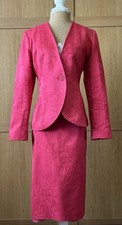 Yves Saint Laurent Variation