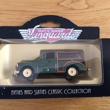 Lledo Vanguards Morris Minor