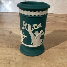 Wedgwood Rare Spruce /Teal Green Jasper Ware Cylindrical Spill Vase ‘97 Perfect!