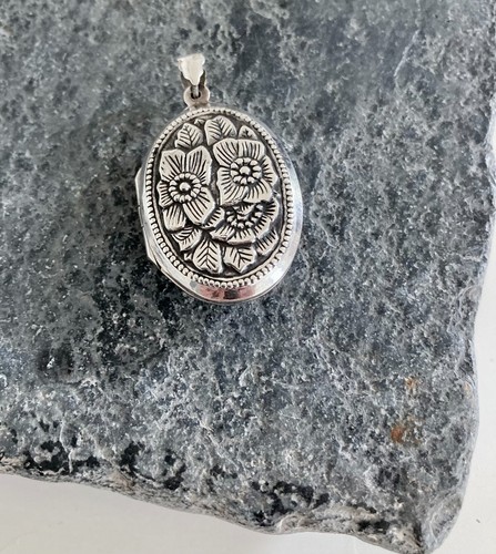Vintage sterling silver - sterling, oval