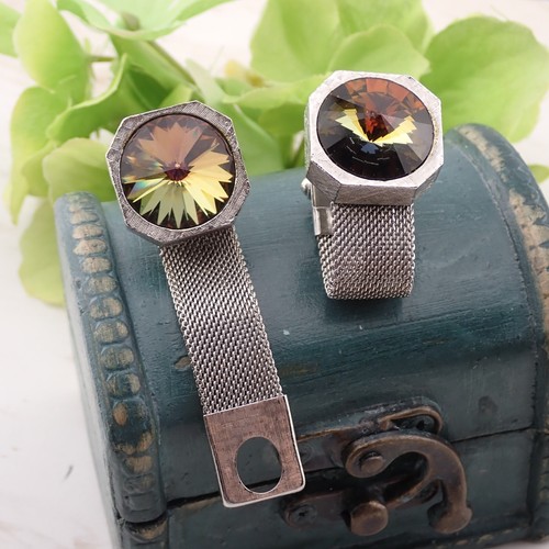 Vintage golden brown - golden, rivoli