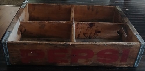 Divided vintage wooden soda - divided,