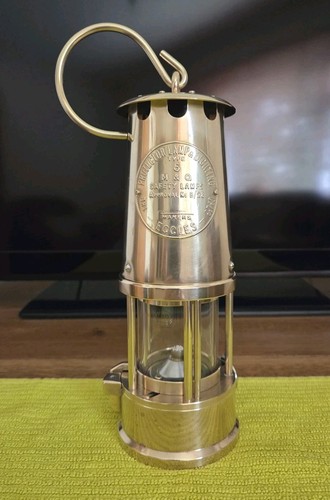 Vintage miners safety - vintage, lamp