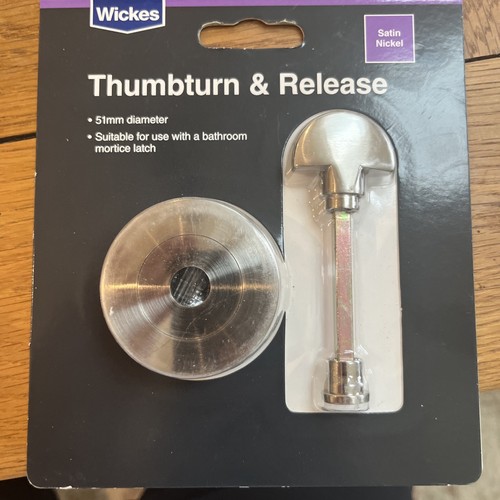 Bnwt wickes thumbturn and - bnwt,