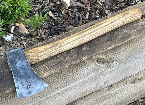 Vintage small lb axe - 3/4,