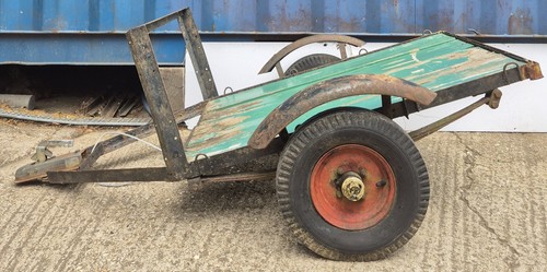 Small single axle - small, 4'