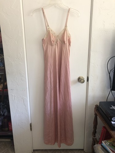 Saks fifth avenue nylon pink - avenue,