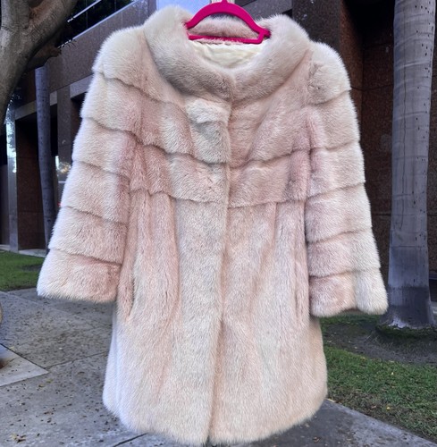 Light dirty pink real - light, mink