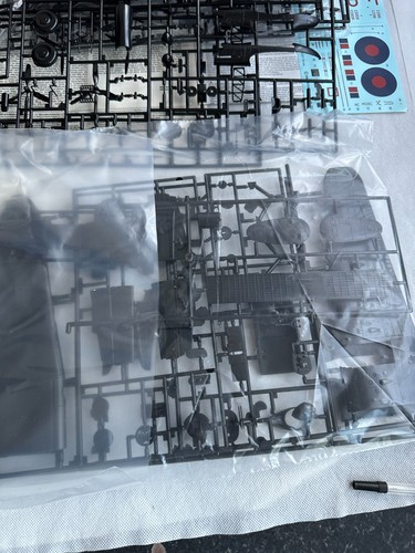 Revell scale lancaster - 1:72,