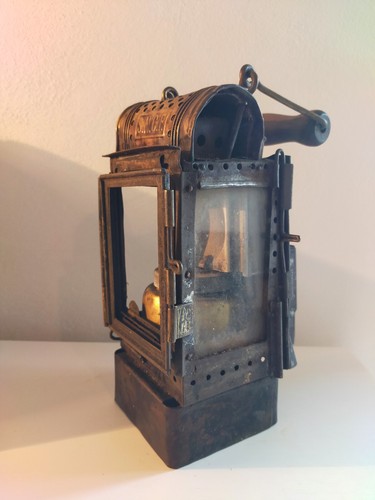 Railway lantern lamp - railway,