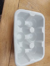 Porcelain Retro Egg Container Holds 6 Eggs