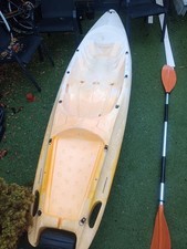 RTM Mambo - Sit on kayak with paddles and a backrest