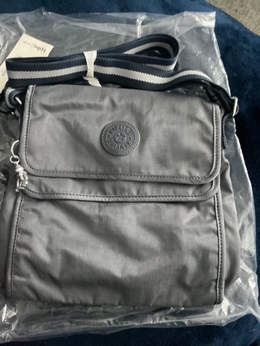 Kipling nilsor shiny dark - in,