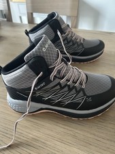 Hi-Tec Women’s V-Lite Waterproof Walking Boots, Grey, Size UK 8