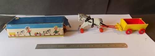 Wooden horse and trailer - wooden,