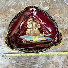 Crown Devon Triangular Art