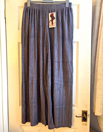 Bnwt ladies ribbed wide - bnwt, leg