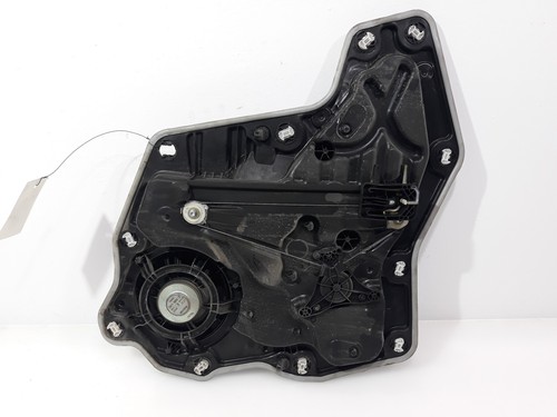 H1bba27000cc rear right window - rear,
