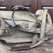 Tripp Suitcase / Holdall Bag / Duffel On Wheels Olive Green Leather