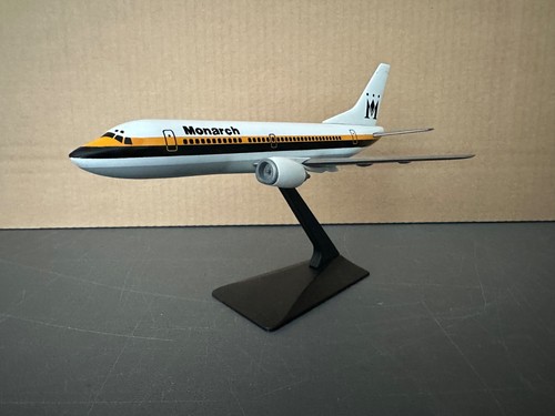 Monarch airlines boeing - airlines,