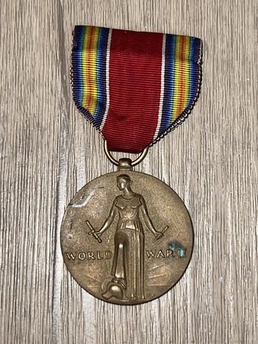 Original wwii victory medal - wwii,