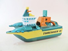 GALOOB MICRO MACHINES 'THRESHER IV DEEP SEA FISHING CATAMARAN BOAT'. EXCELLENT