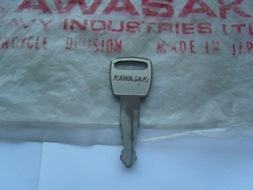 Kawasaki s2 z1 key - kawasaki,