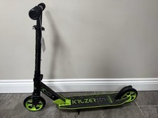 Madd Gear Carve Kruzer 150 Kids Scooter - Black / Lime New