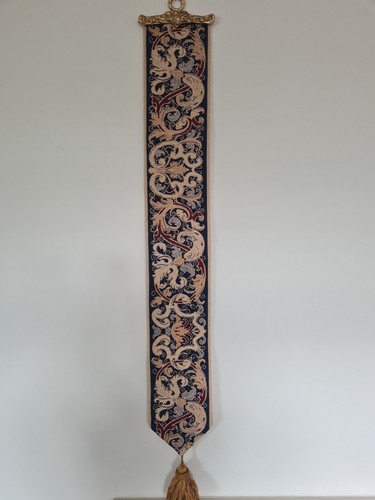 Craye flemish tapestry bell - tapestry,