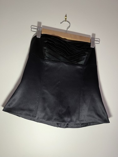 Boned bodice - boned,