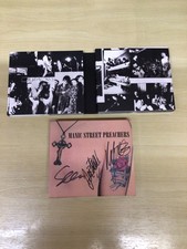 SIGNED-MANIC STREET