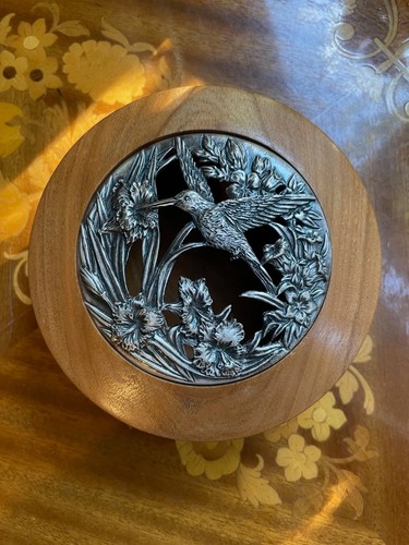 Wooden potpourri bowl with - wooden,
