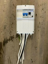 CARAVAN/MOTORHOME  HOBBY  240v