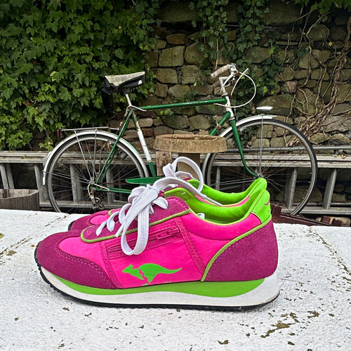 Vintage womens kangaroos lace - vintage,